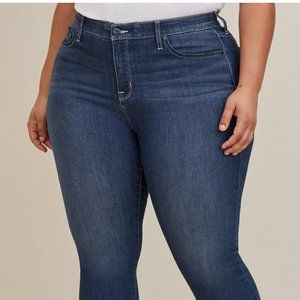 Torrid Sky High Skinny Premium Stretch High-Rise Jean 24